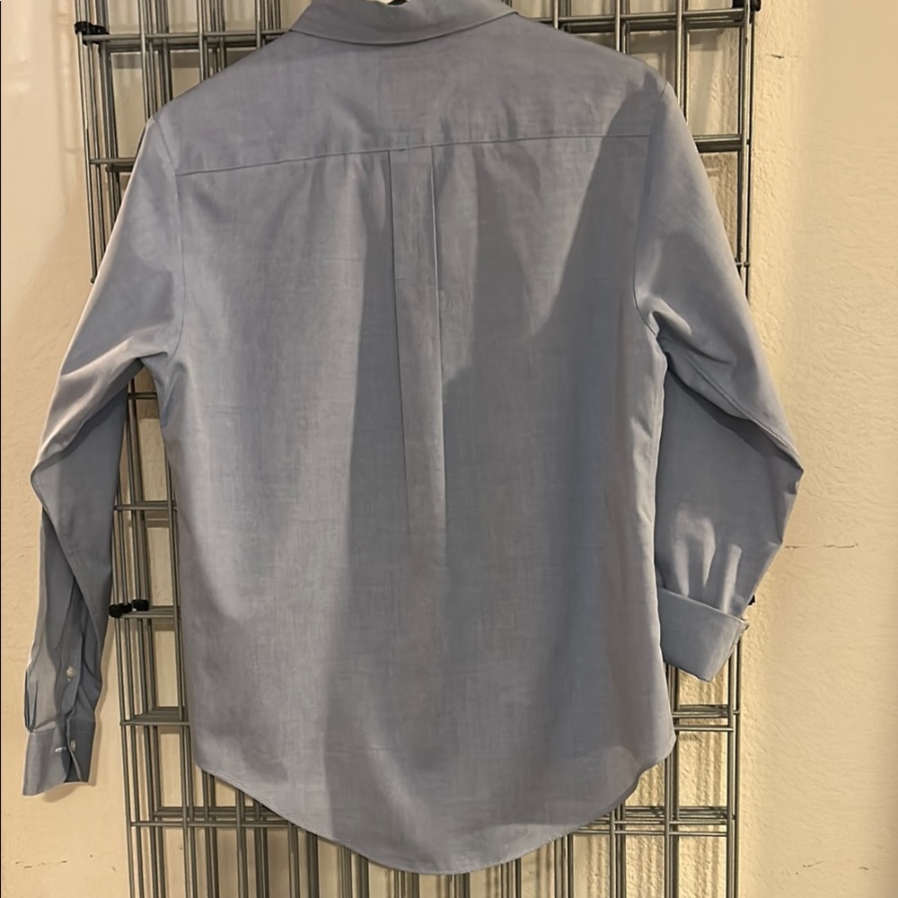 Brooks Brothers NWOT wrinkle free. Light Blue Button-Up Dress Shirt - Picture 4 of 4